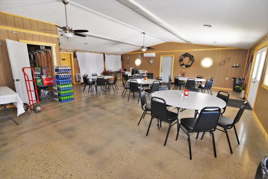 Toronto Café and Lounge: 485 Main Ave, Toronto, SD 57268